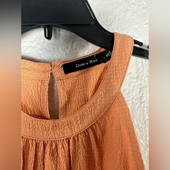 Doe & Rae Womens Halter Neck Trapeze Sleeveless Blouse Ruffled in Orange - Picture 3 of 3